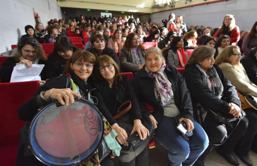 tribuna (1)